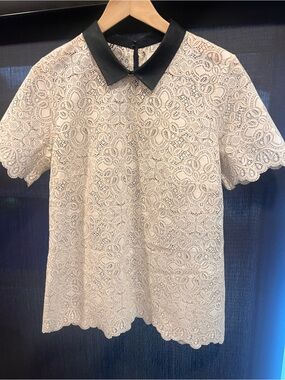 Madewell Cream Lace Short-Sleeve Top with Black Collar